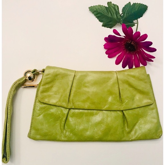 HOBO Handbags - Hobo Clutch